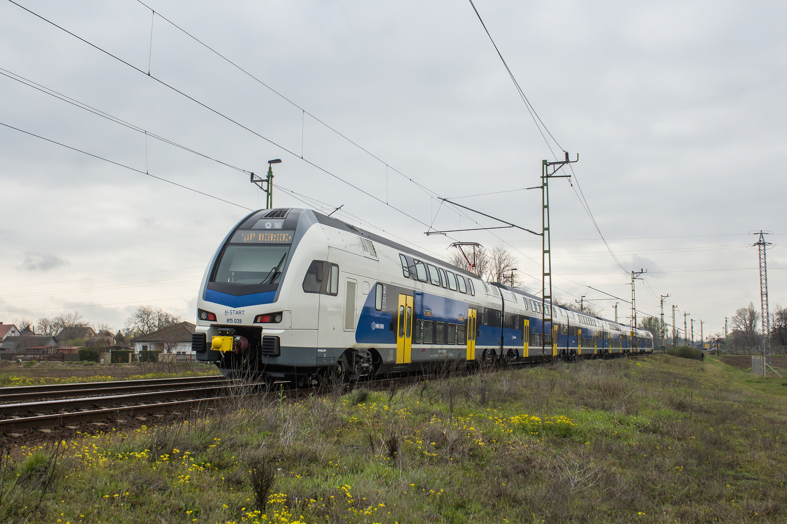 815 039 Pilis (2023.04.09).