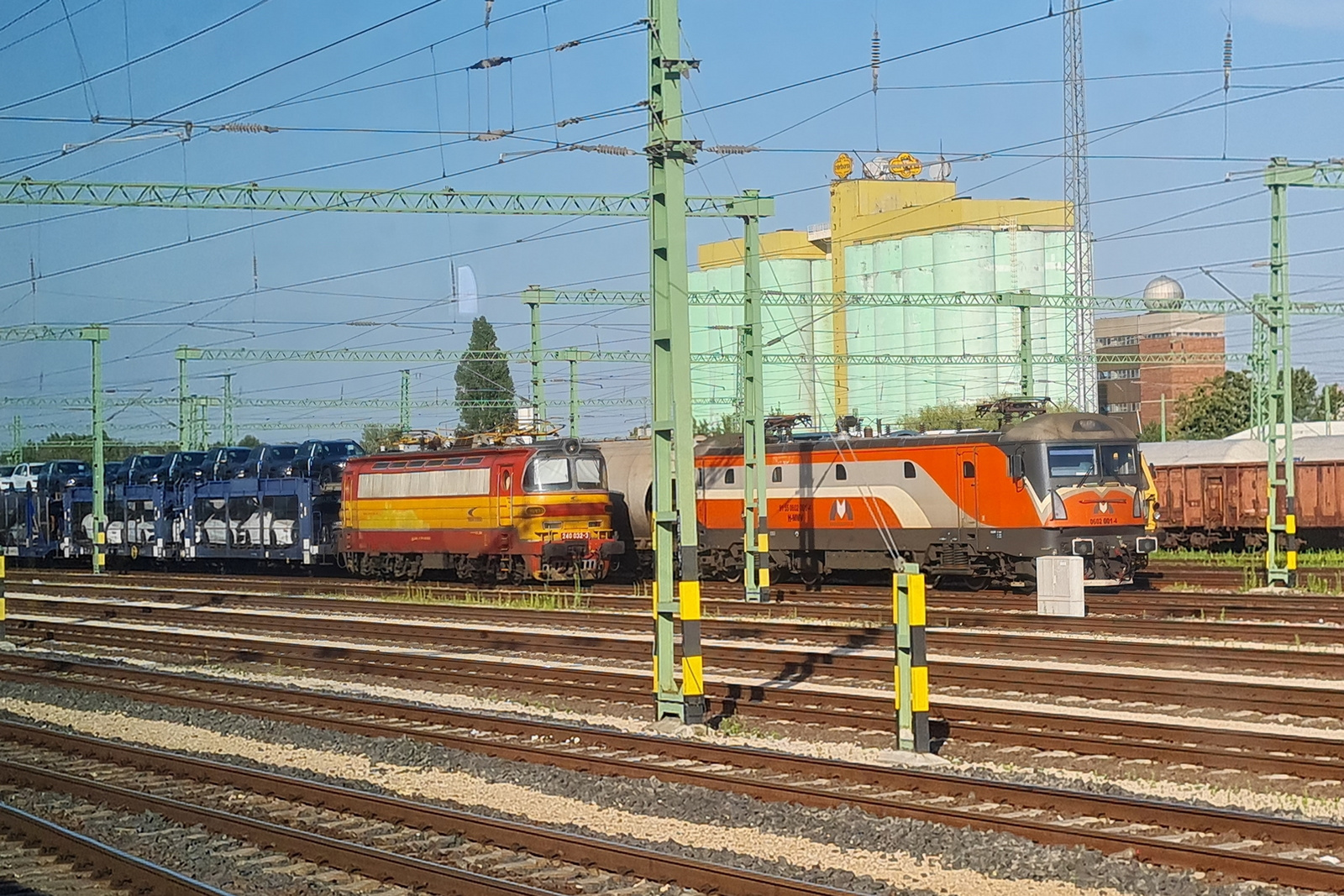 240 032 + 602 001 Székesfehérvár (2023.07.08)