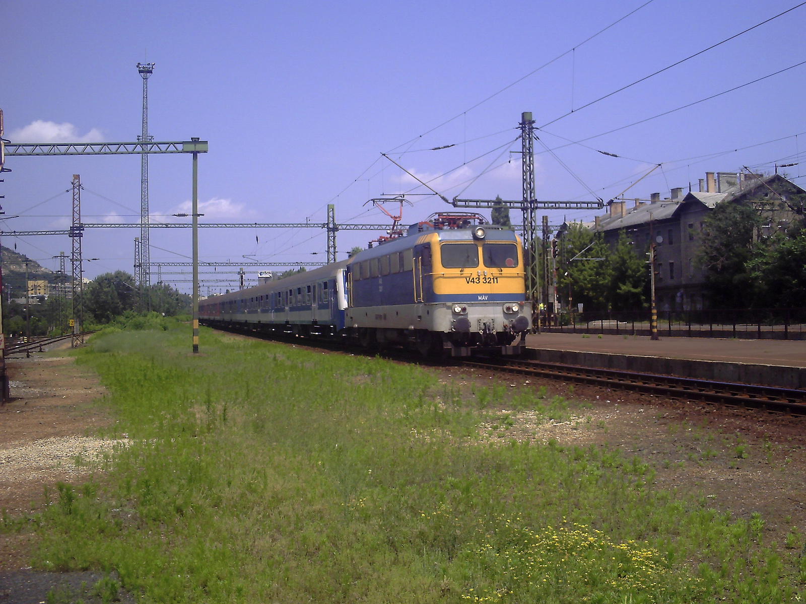 V43 - 3211 BP Kelenföld (2008.06.26).