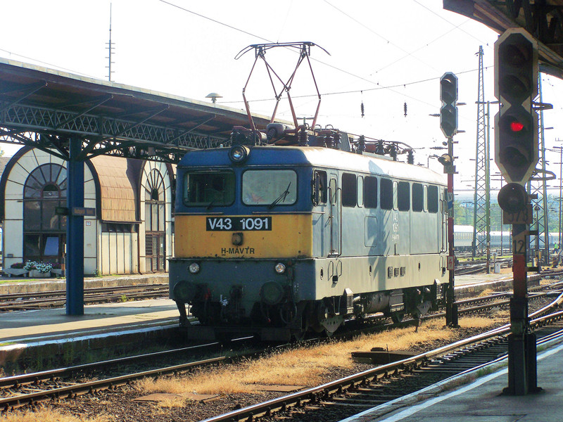 V43 - 1091 BP Keleti (2009.08.18)01.