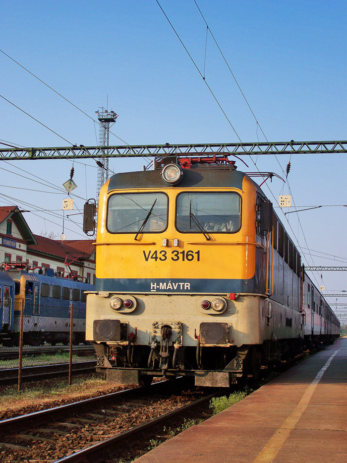 V43 - 3161 Dombóvár  (2010.04.20)
