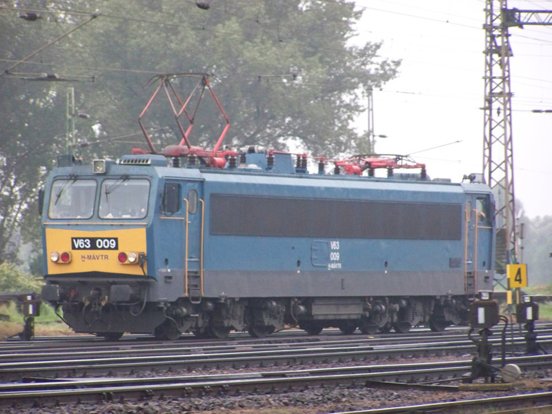 V63 - 009 Dombóvár (2010.09.08)03