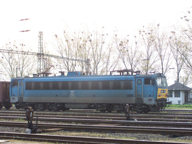 V63 - 033 Dombóvár (2010.04.23).