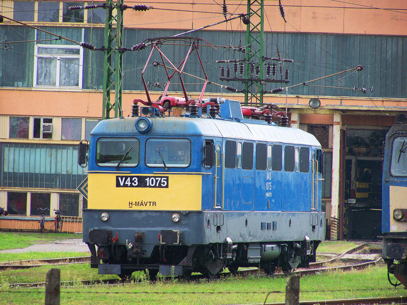 V43 - 1075 Dombóvár (2010.09.09)