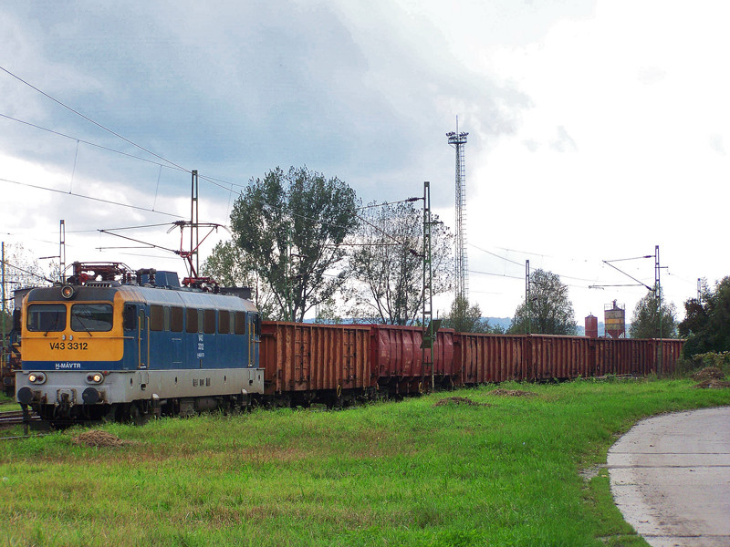 V43 - 3312 Dombóvár (2010.09.28).