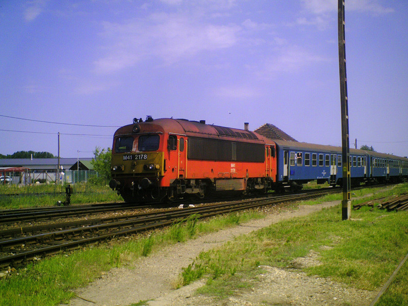 M41 - 2178 Bátaszék (2007.07.xx).