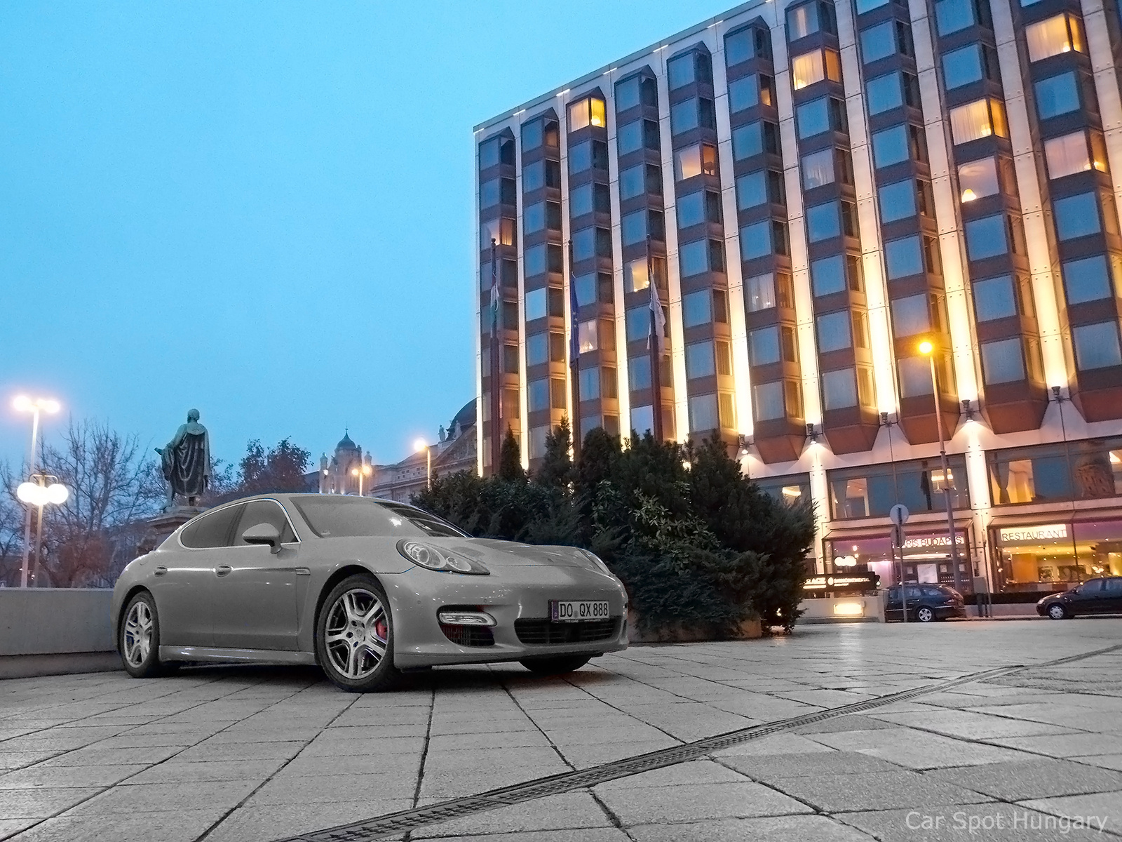 Porsche Panamera