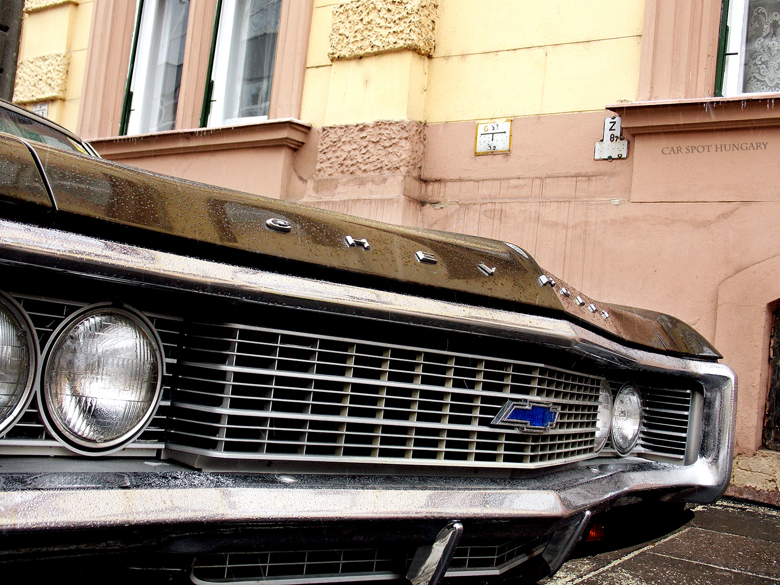 Chevrolet Impala Custom Coupe