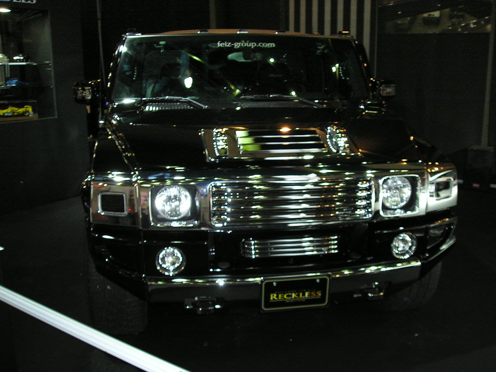 HUMMER H2