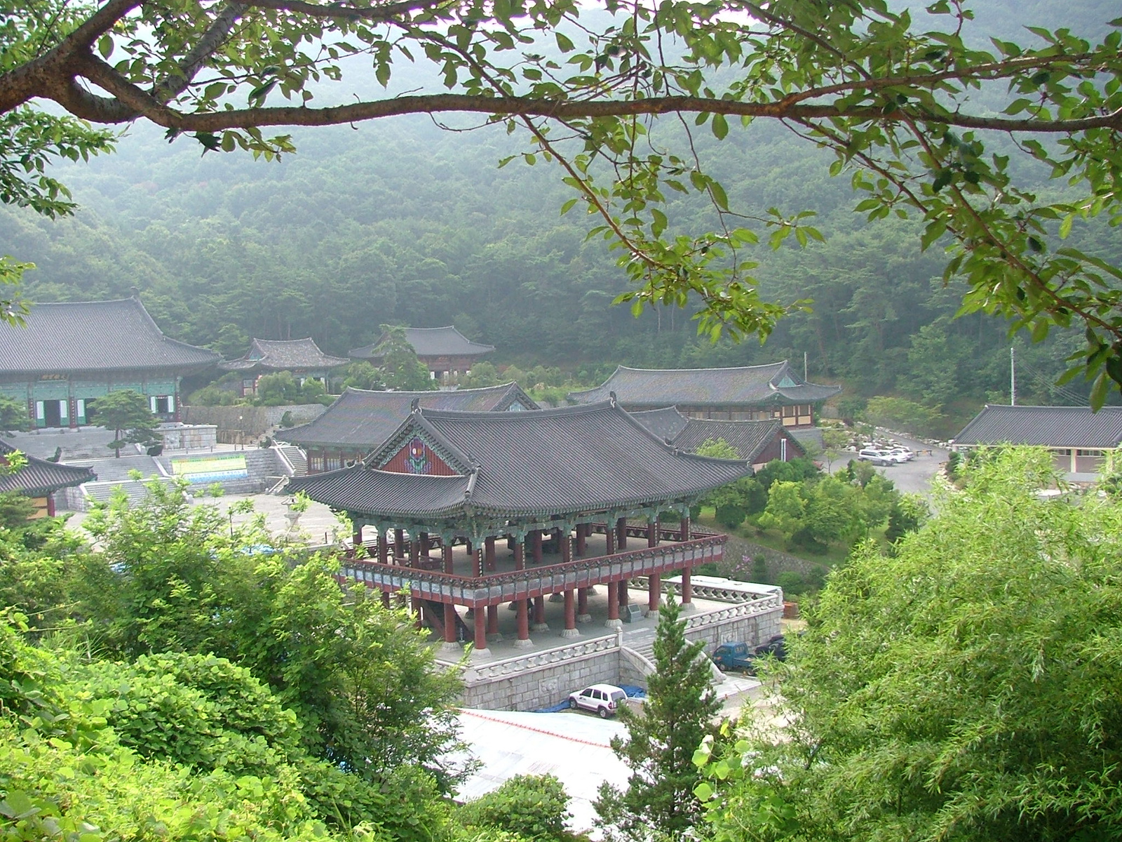 Buddhist Temple .