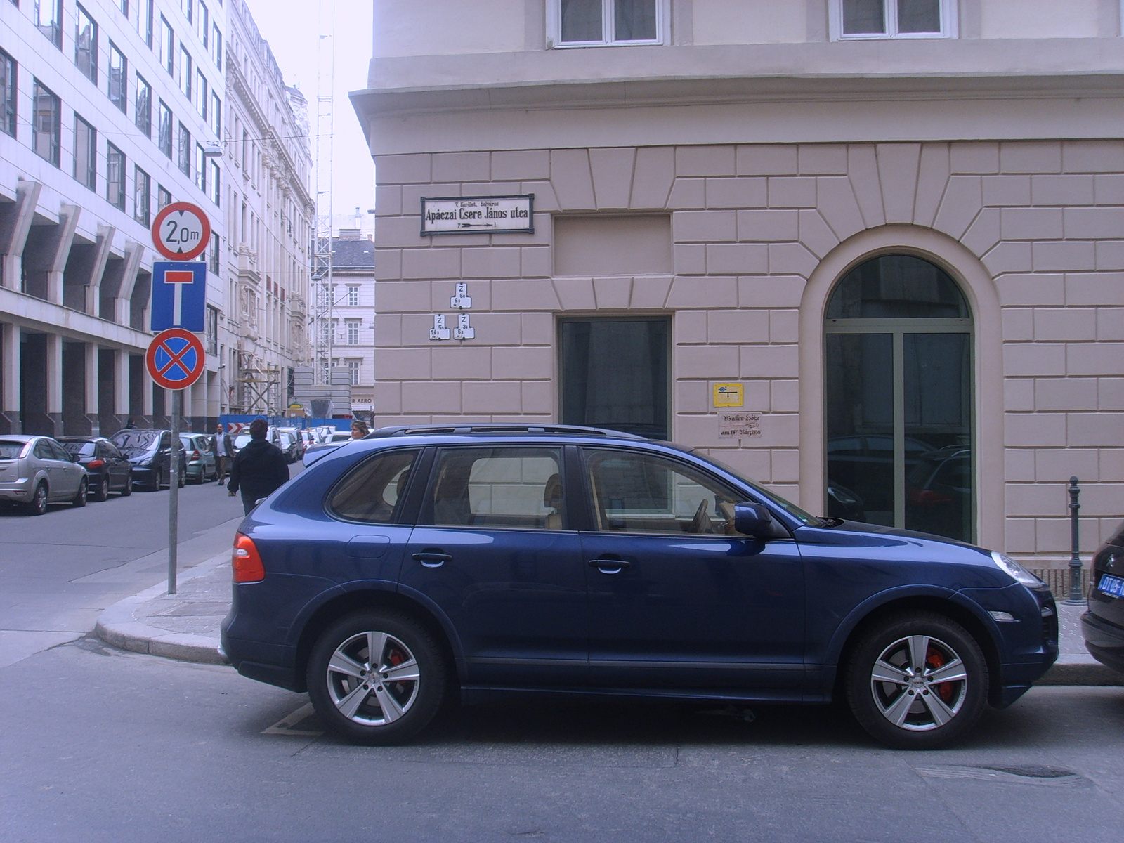 PORSCHE CAYENNE GTS