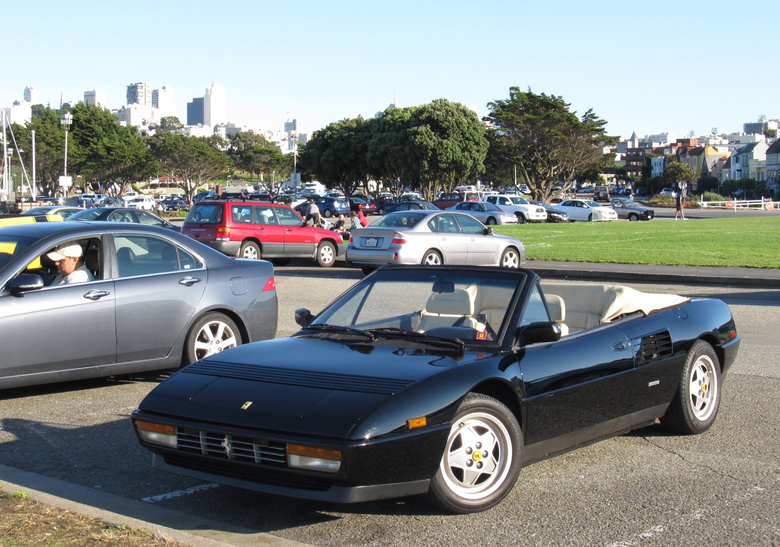 Ferrari Mondial T Cabriolet