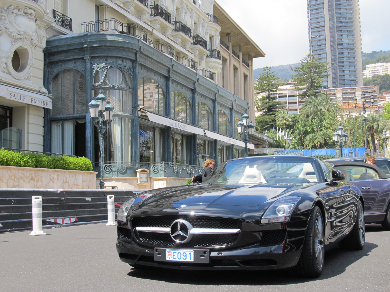 Mercedes SLS Roadster