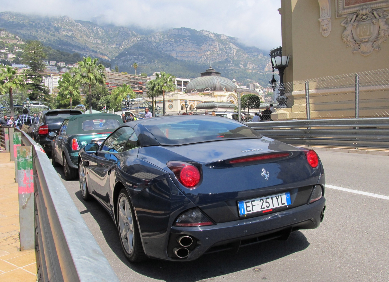 Ferrari California