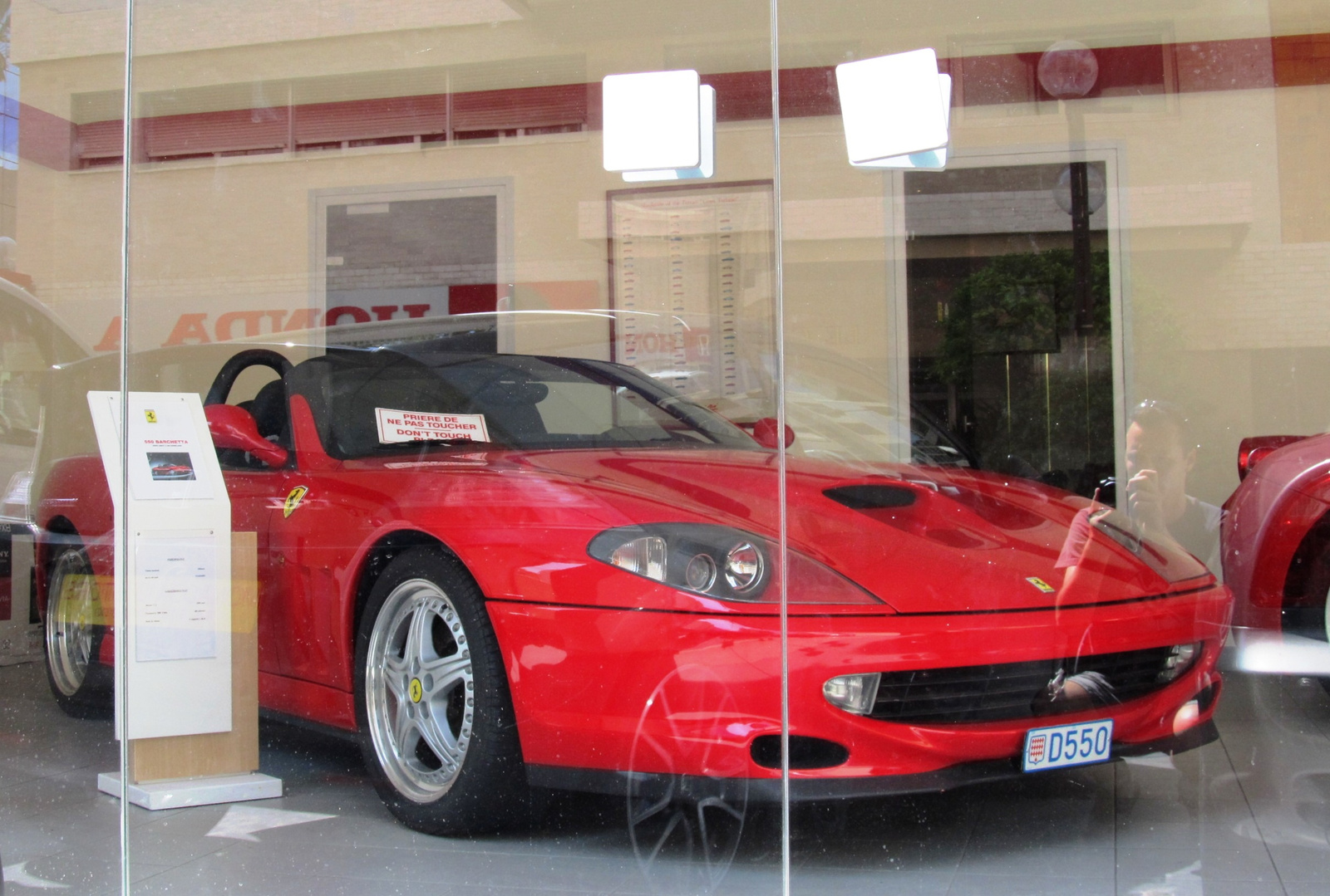 Ferrari 550 Barchetta