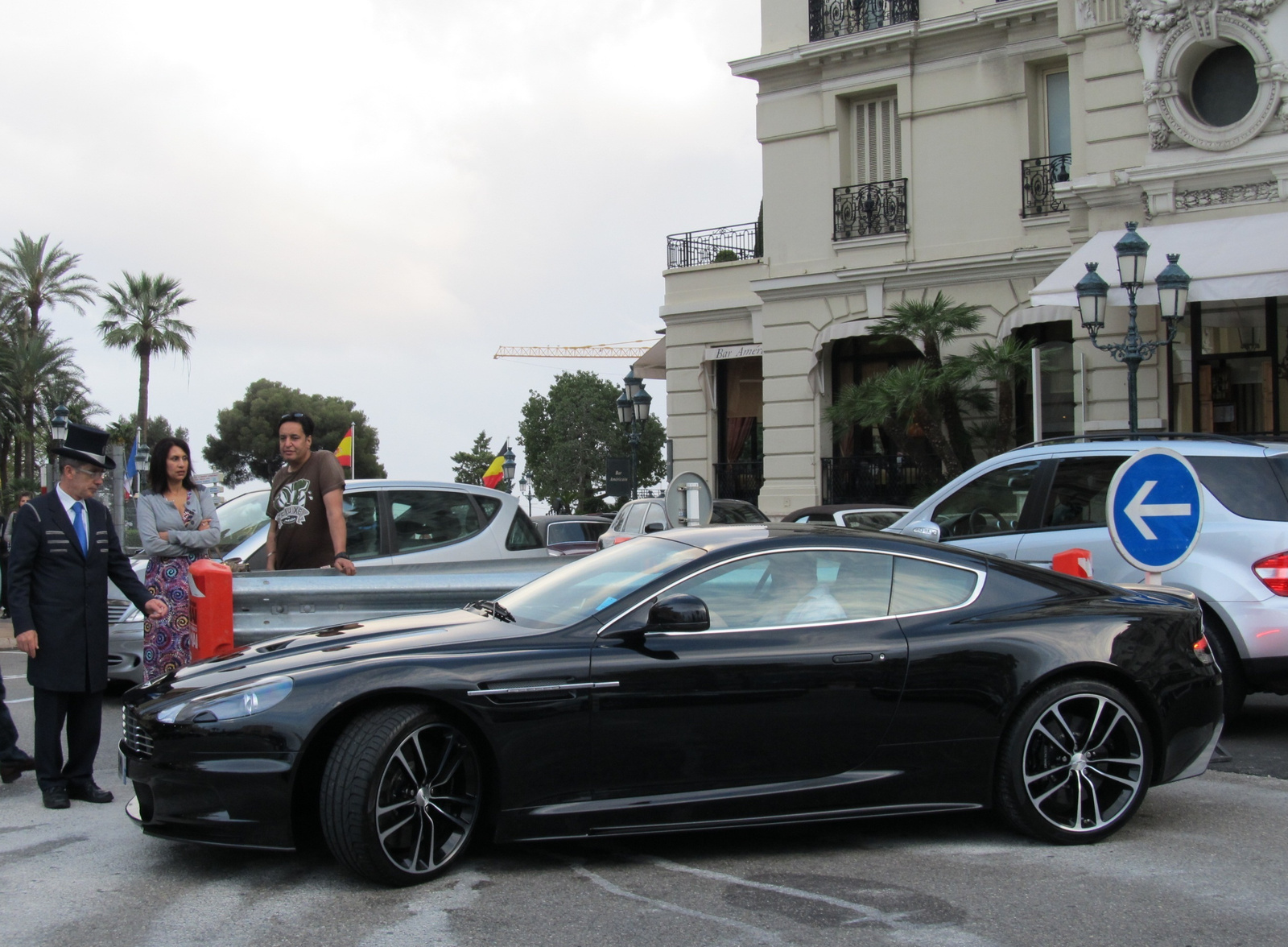 Aston Martin DBS