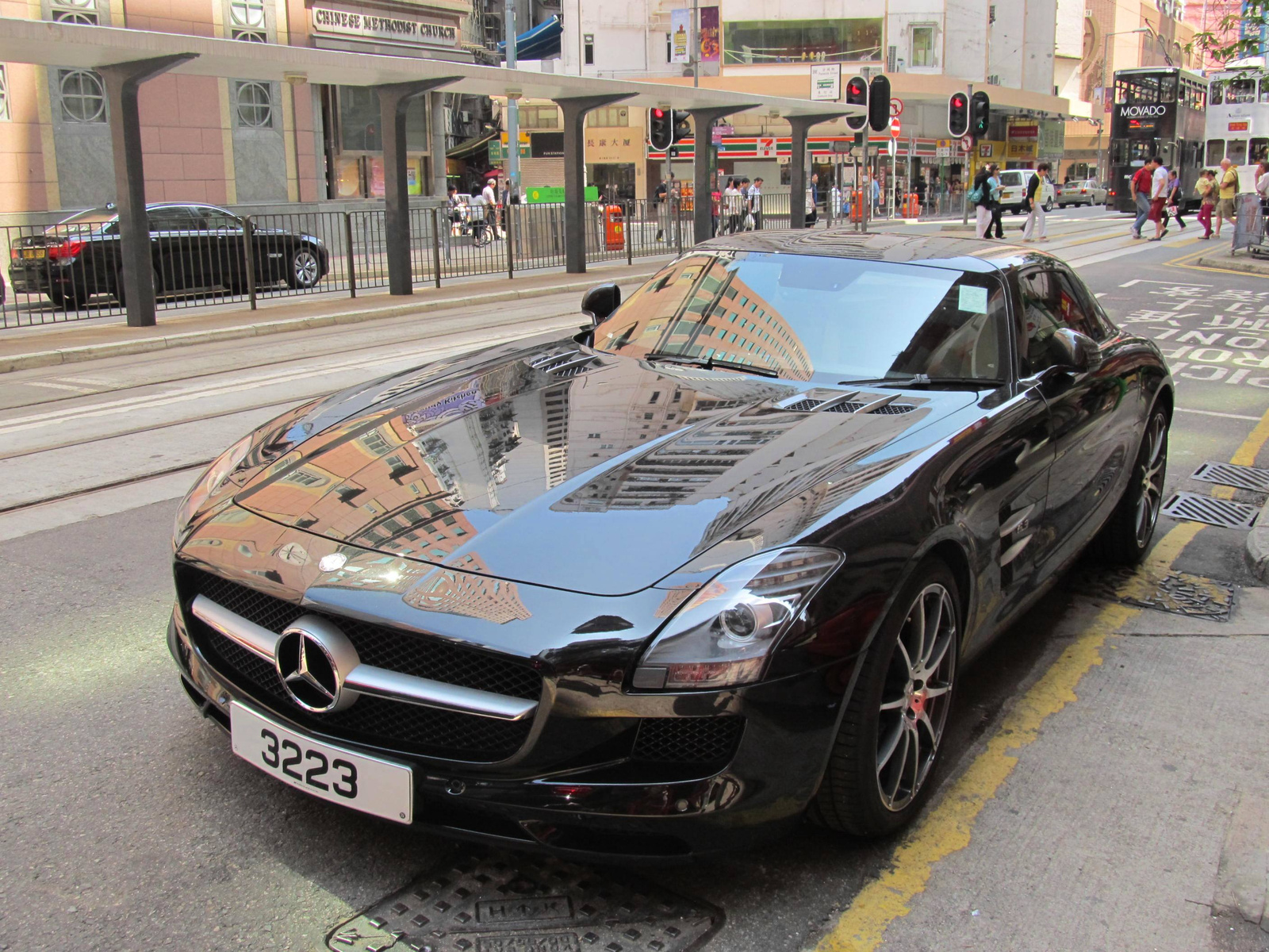 Mercedes SLS AMG