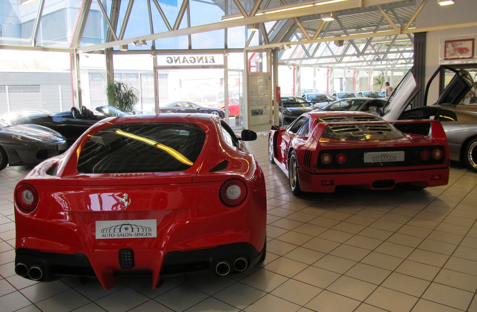 Ferrari F12berlinetta - Ferrari F40