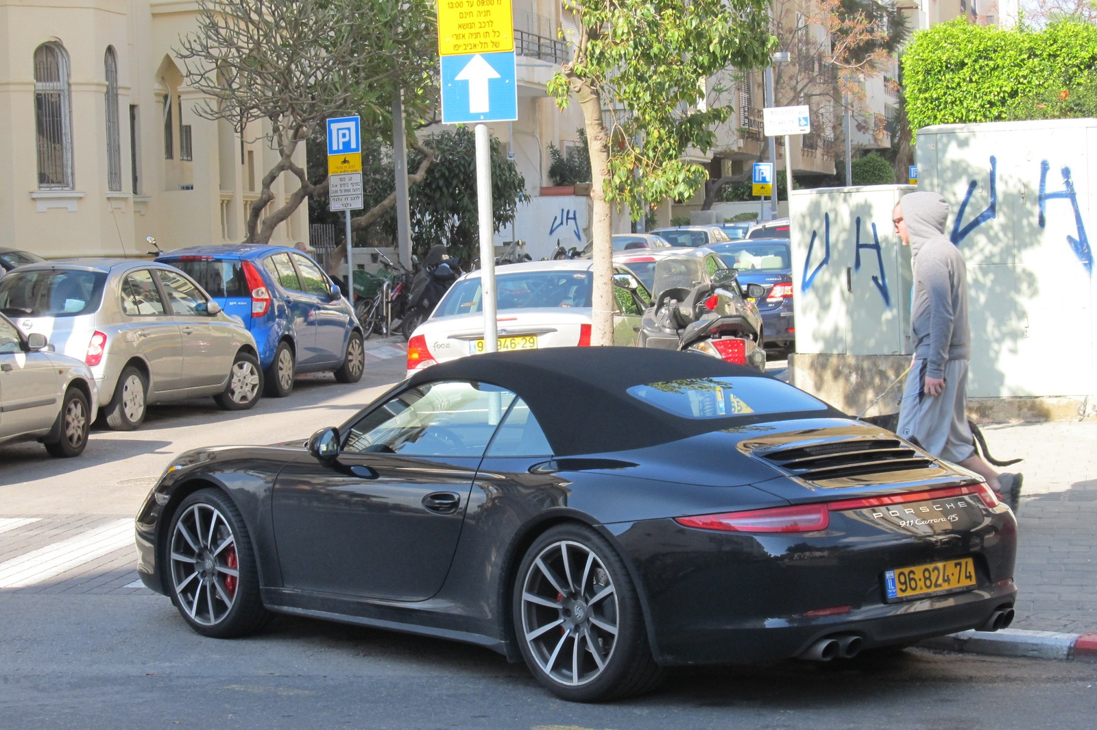 Porsche 911 Carrera 4S Cabriolet