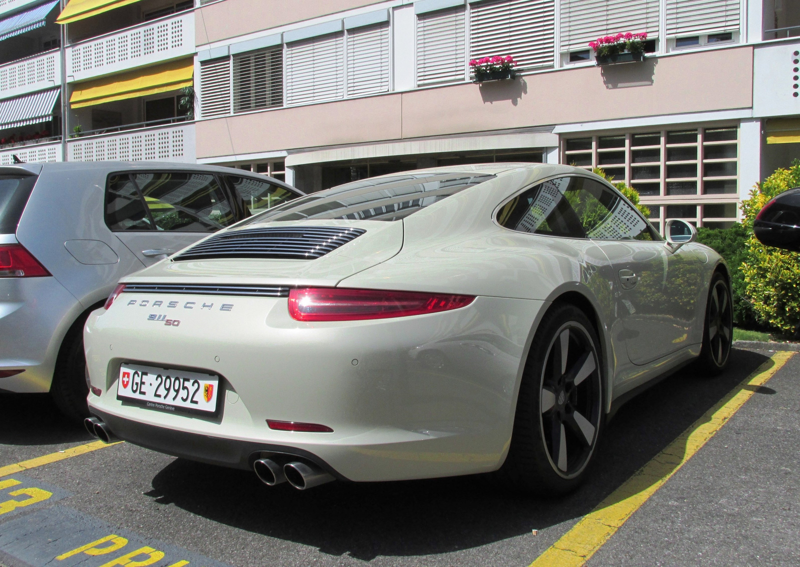 Porsche 911 50th Anniversary Edition