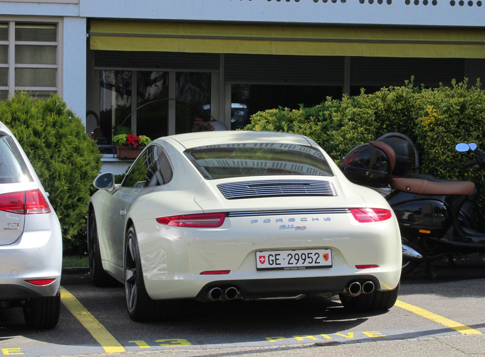 Porsche 911 50th Anniversary Edition