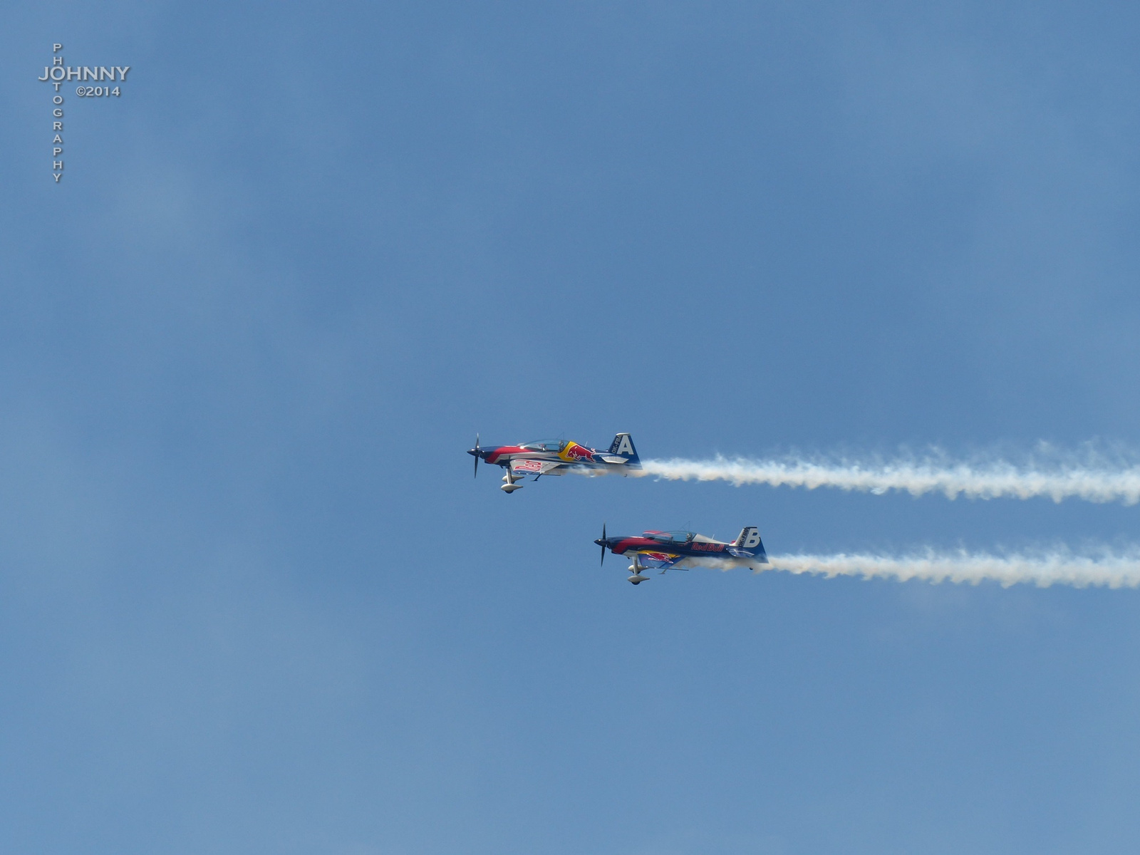 Flying Bulls Aerobatic Duo