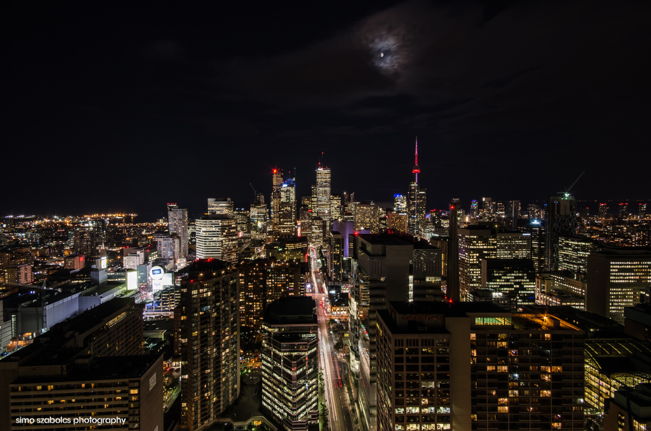 Night in Toronto