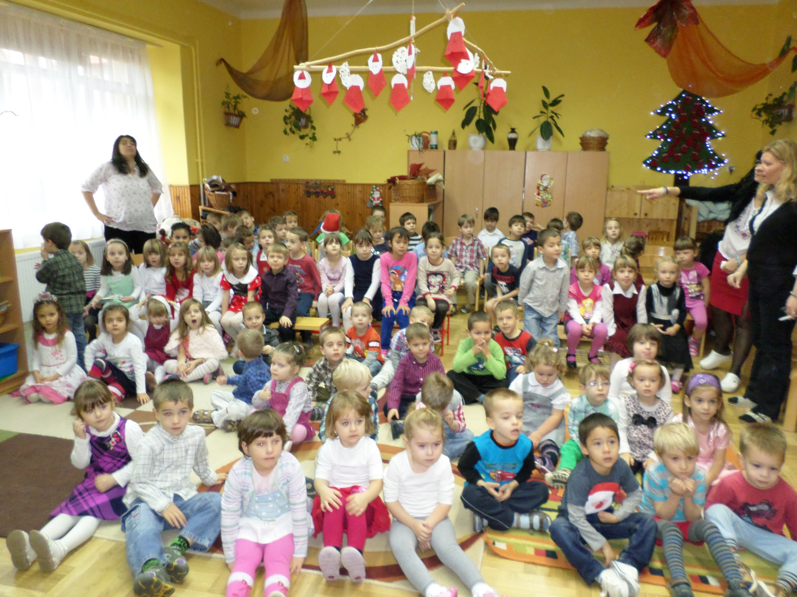 2014-12-05 2014 Mikulás 021