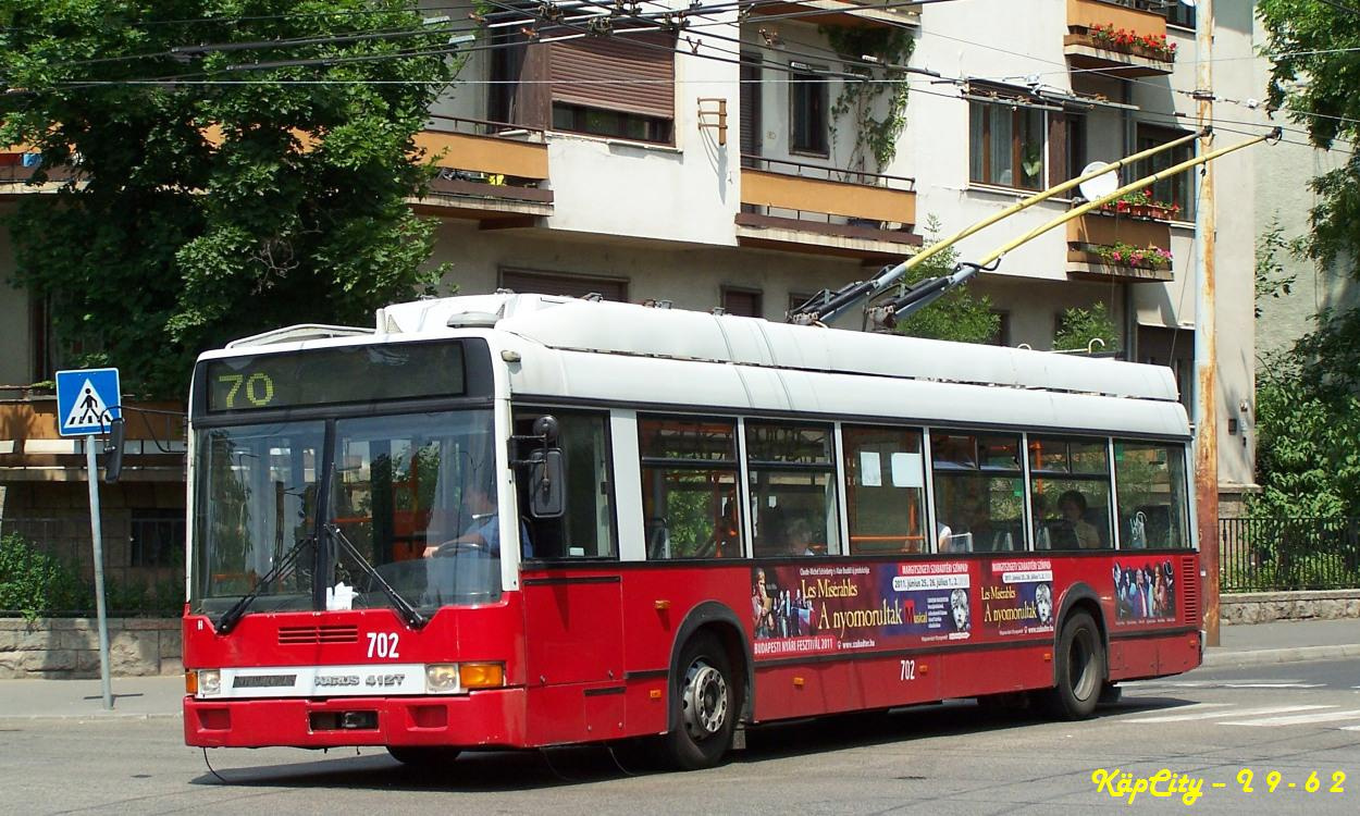 702 - 70 (Erzsébet Királyné útja)