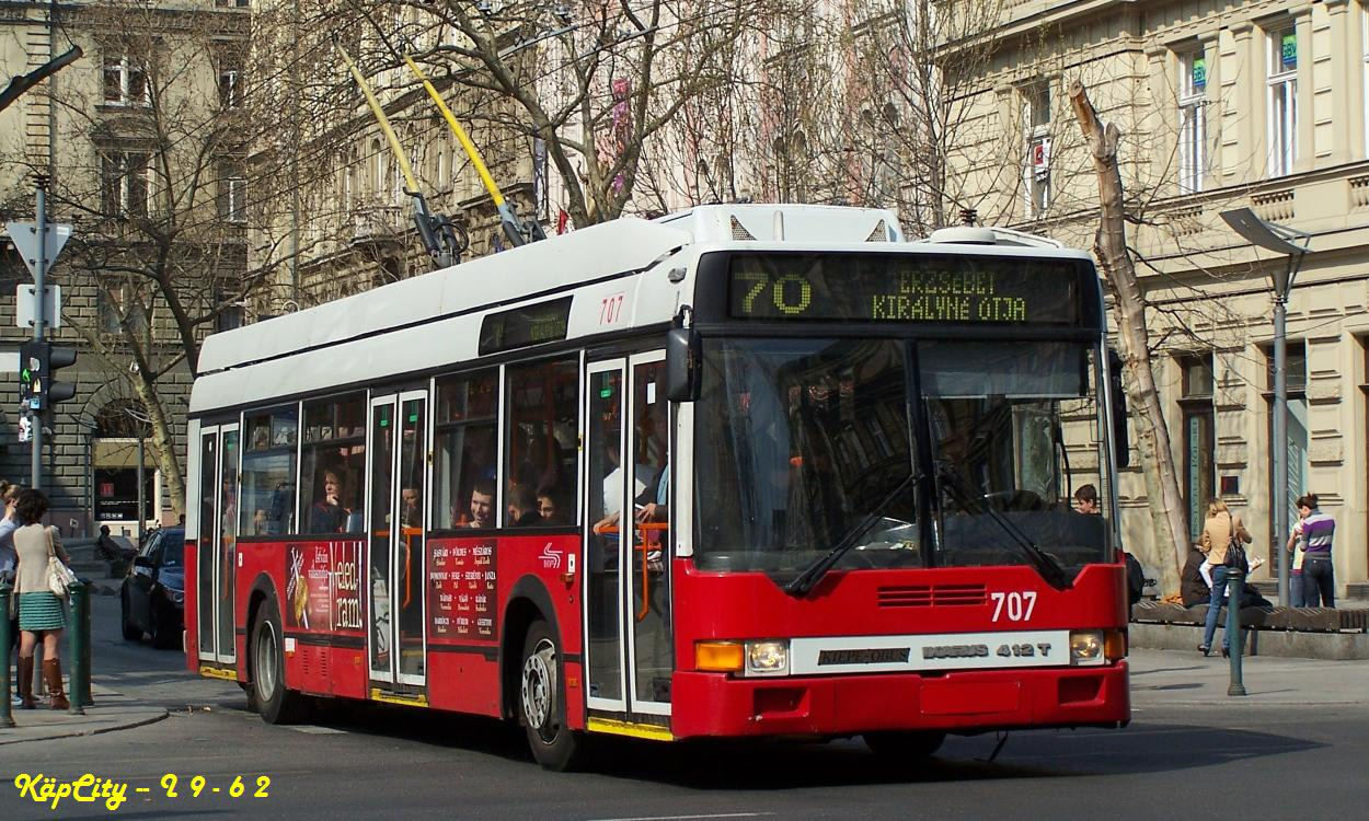 707 - 70 (Nagymező utca)