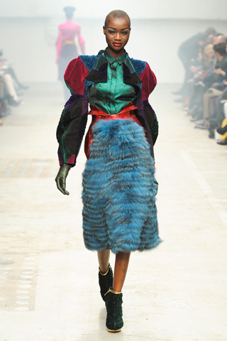 Manish Arora9