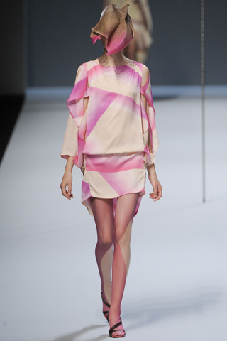 Issey Miyake 2012 spring 27