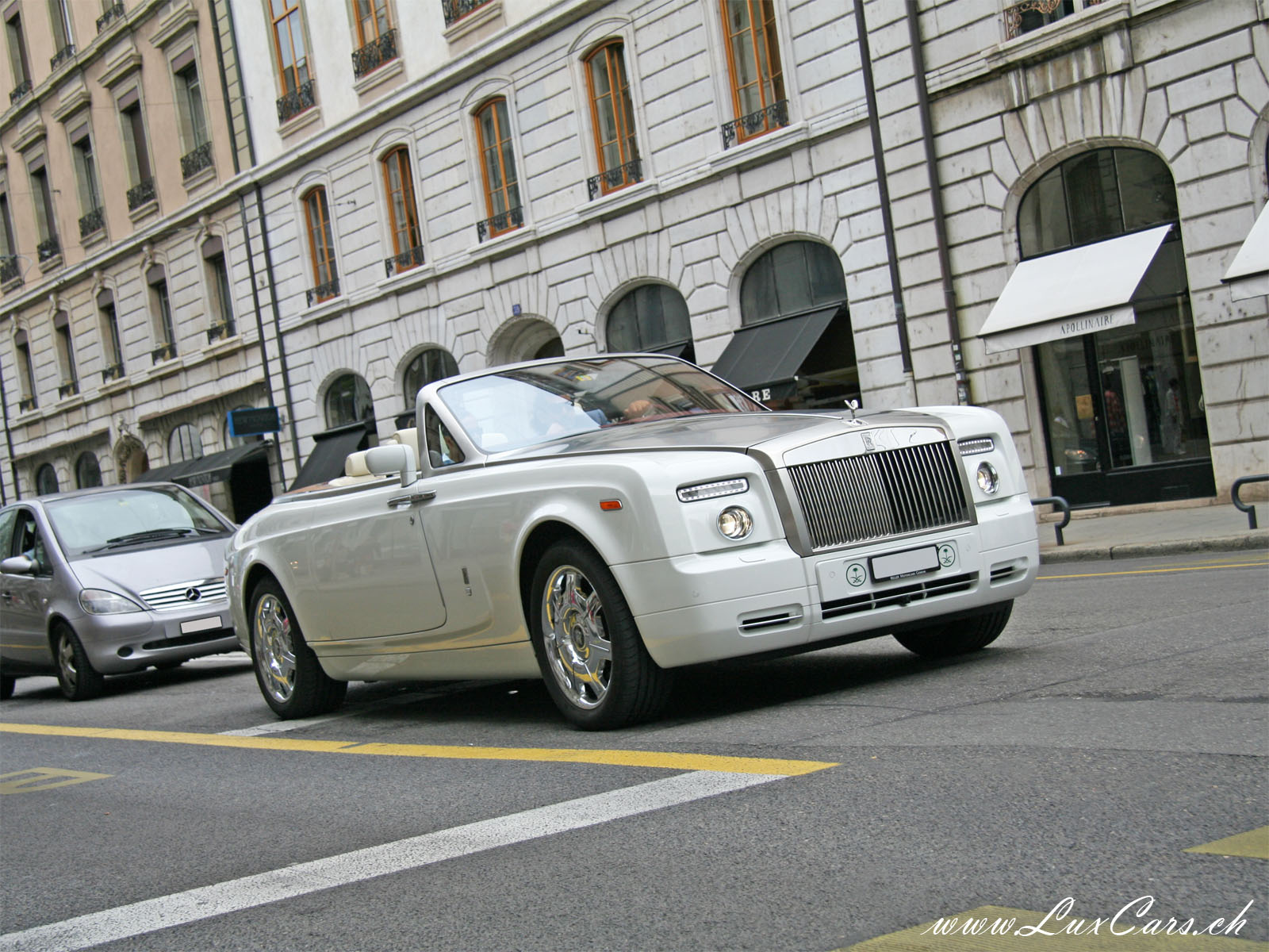 ROLLS ROYCE DROPHEAD CABRIO