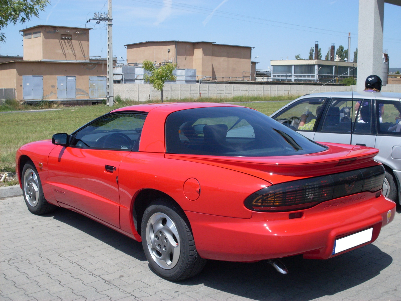 PONTIAC FIREBIRD