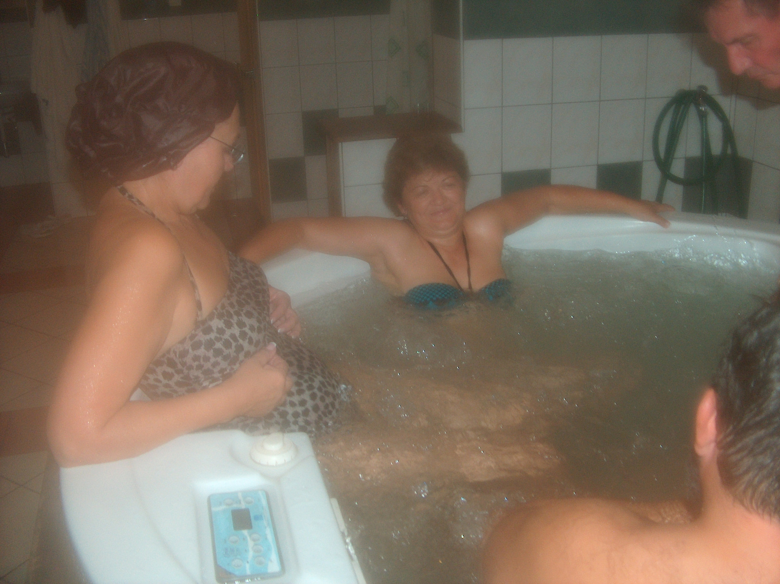 jakuzzi II.