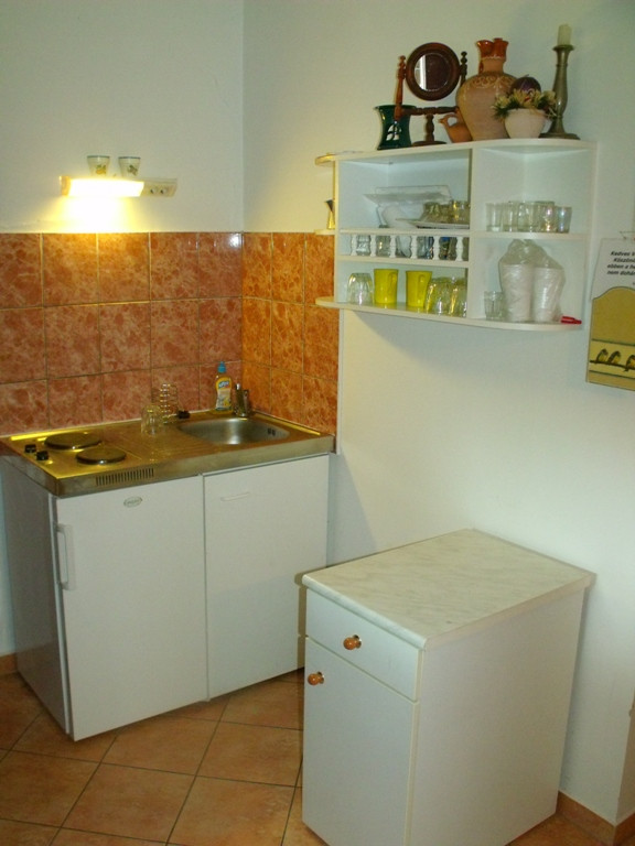 1. apartman konyha