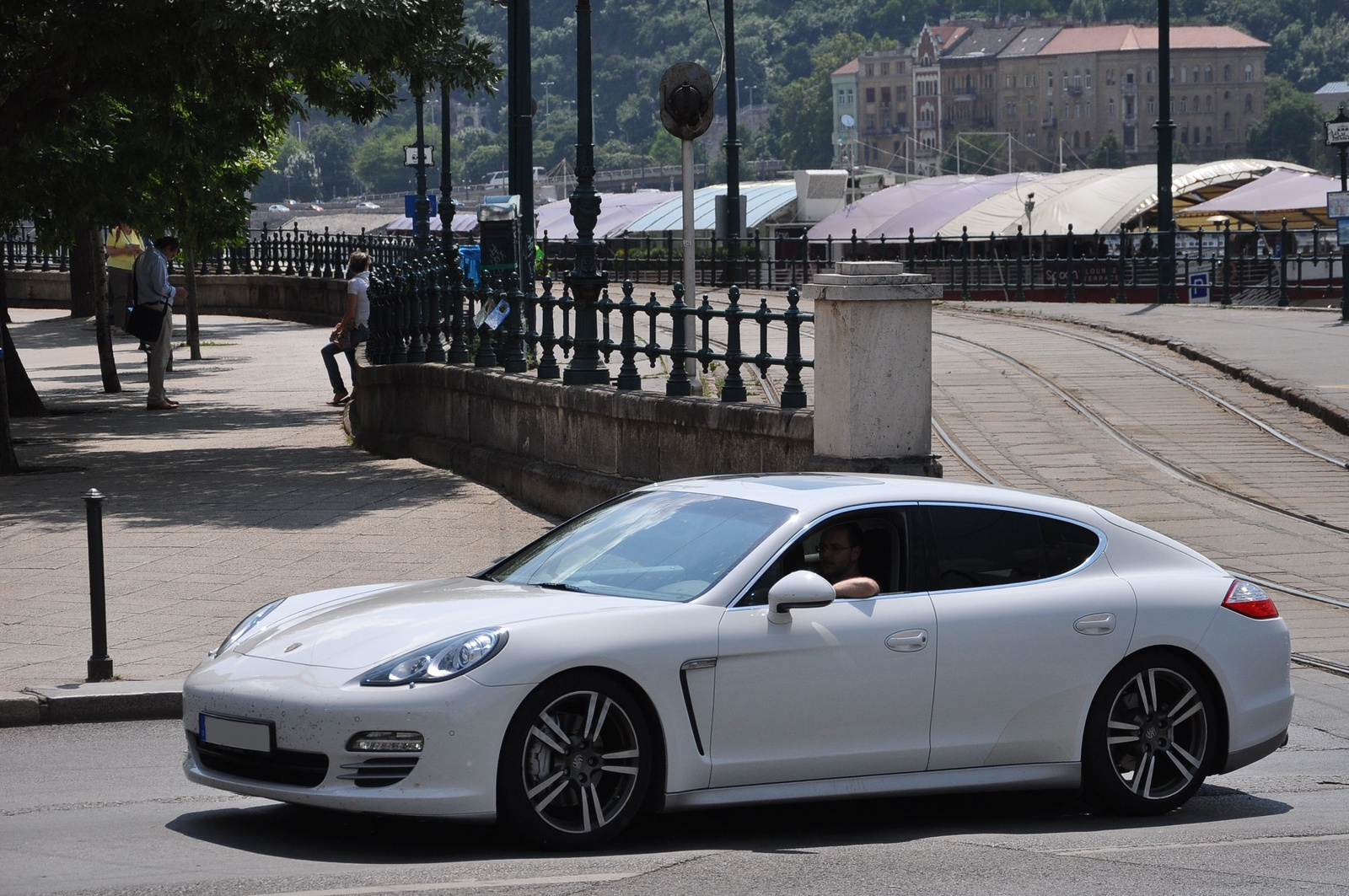 Porsche Panamera 081