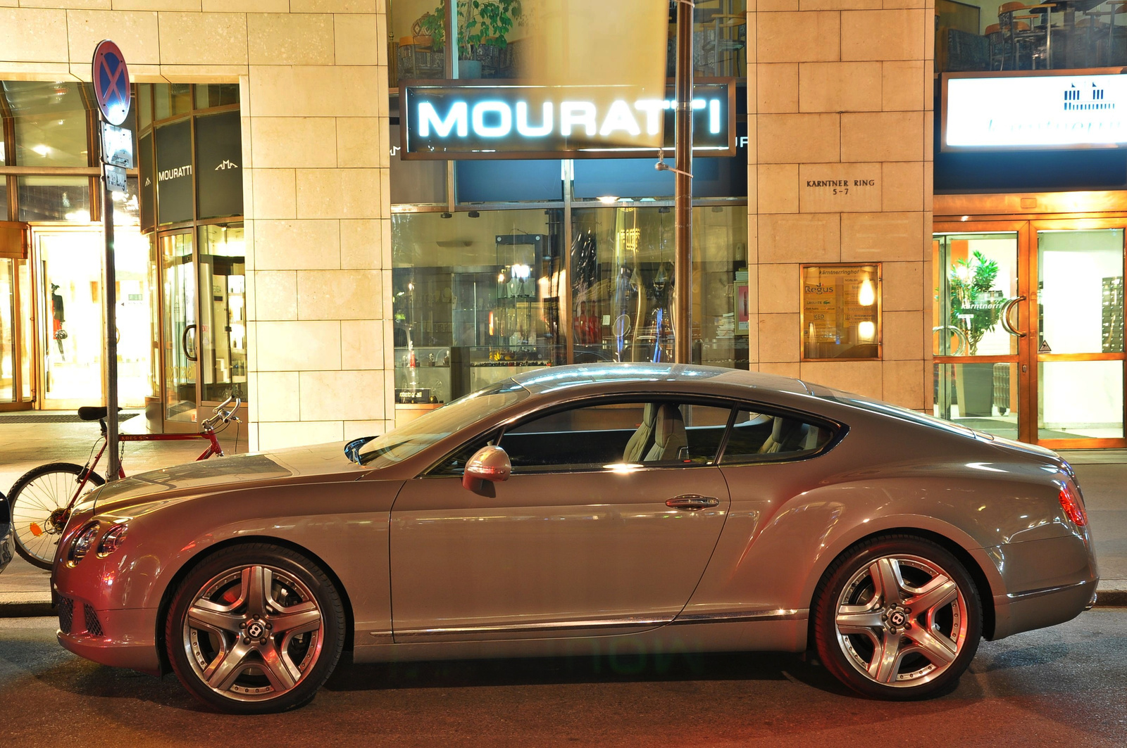 Bentley Continental GT 2012