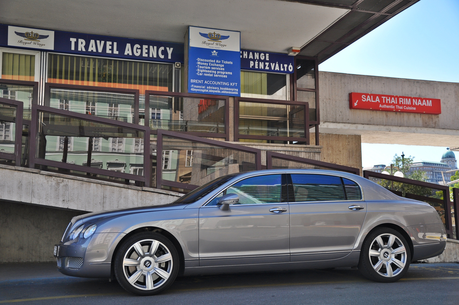 Bentley Continental Flying Spur 073