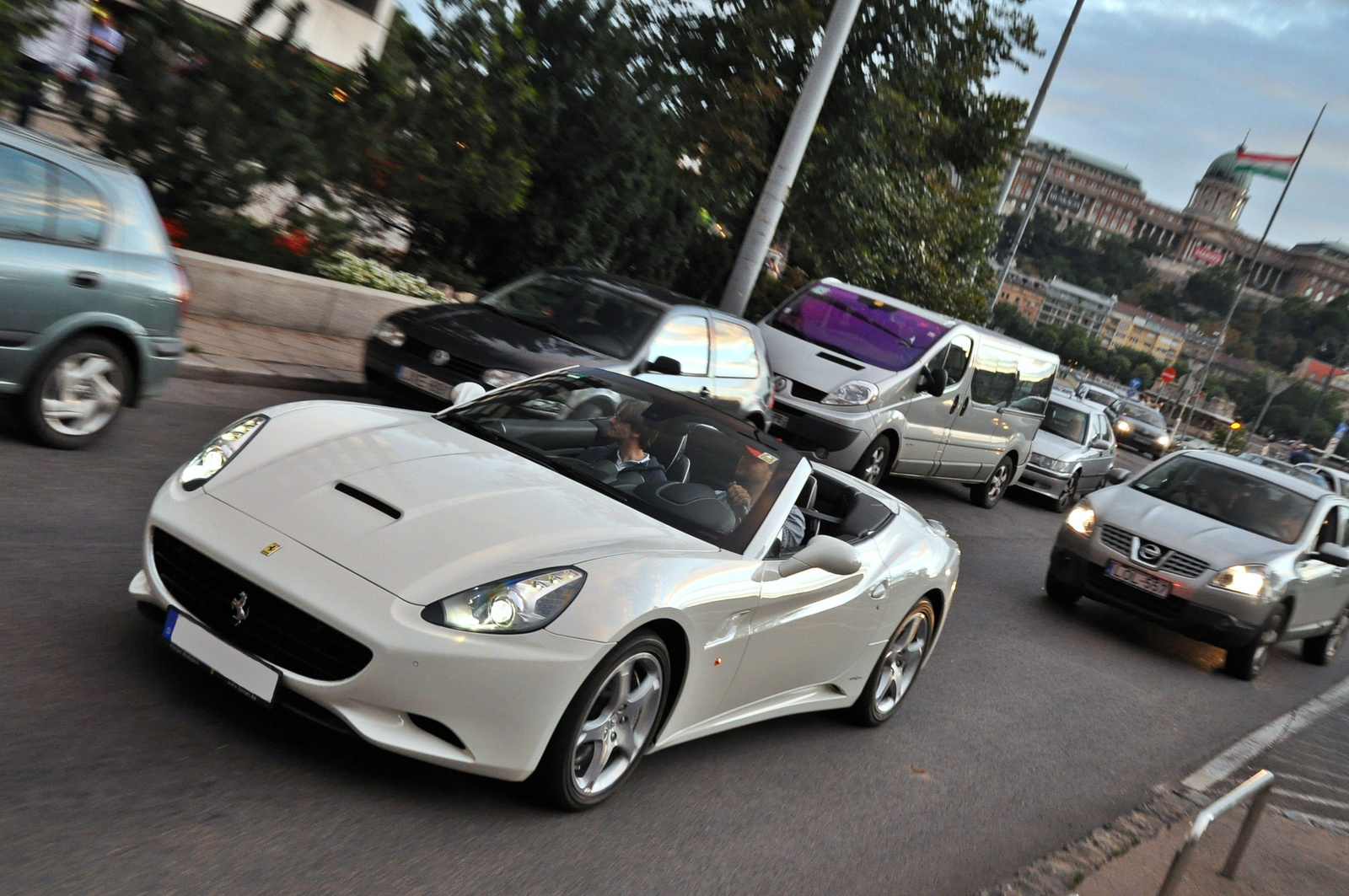 Ferrari California 103