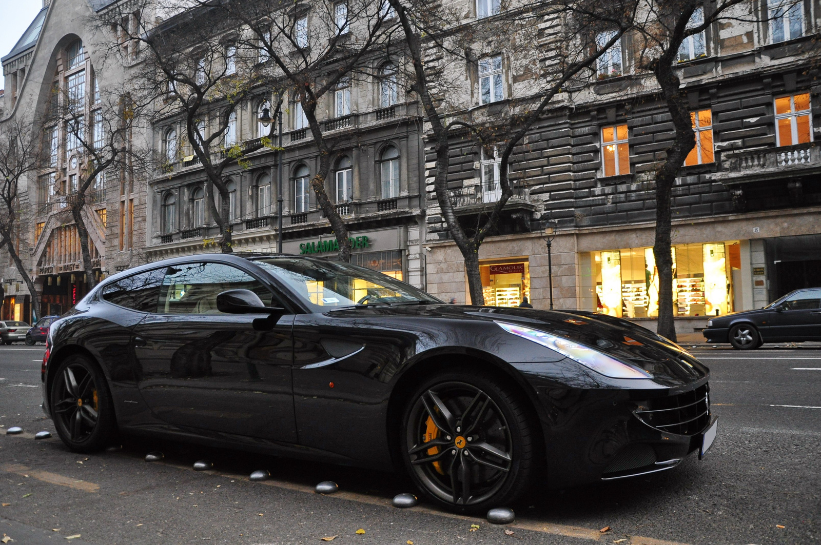 Ferrari FF 001