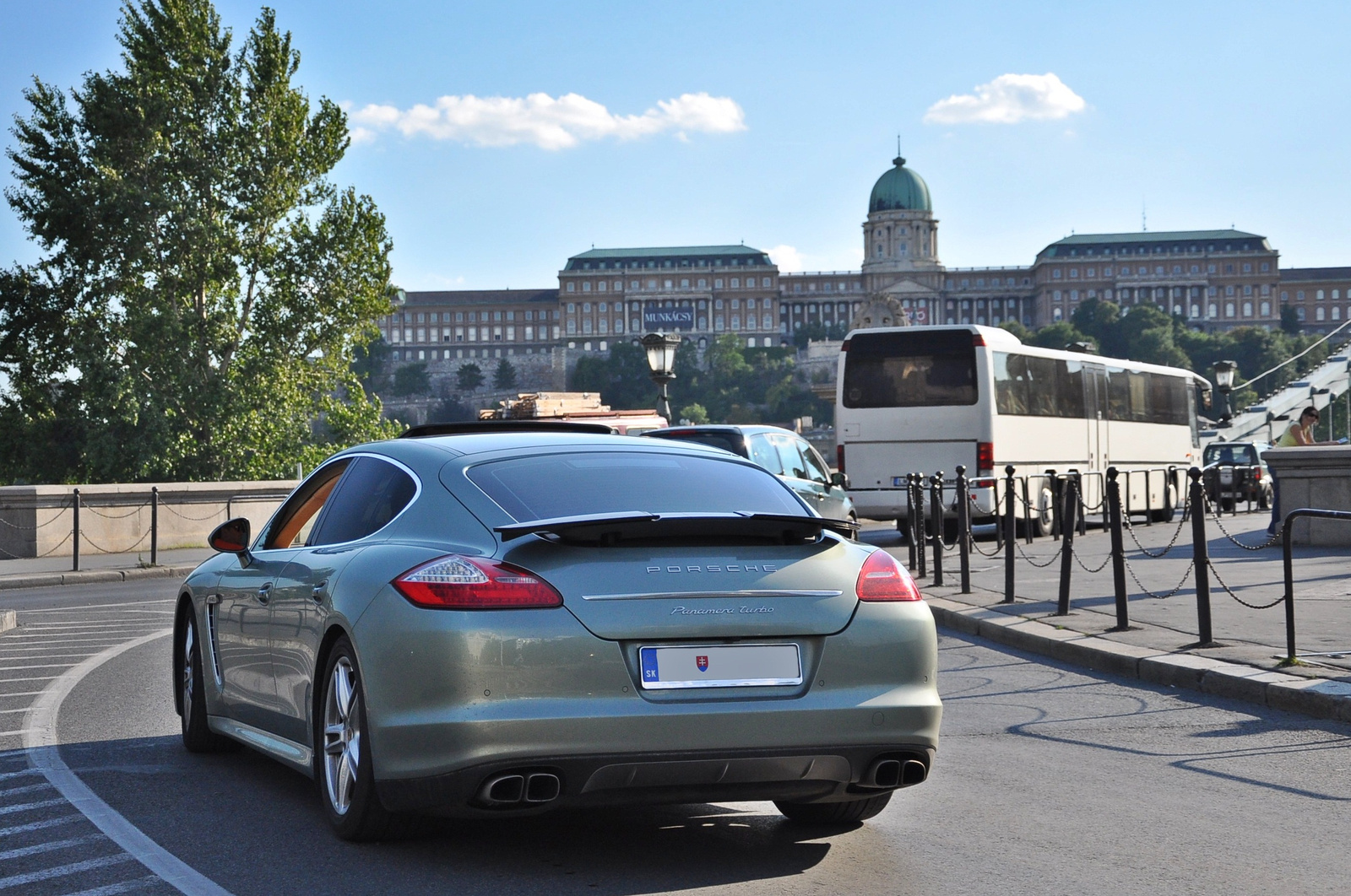 Porsche Panamera 102