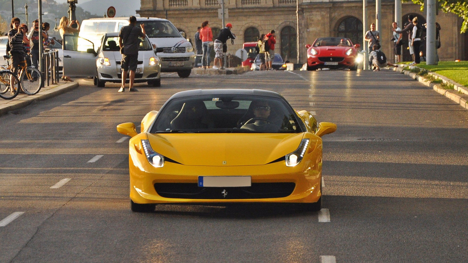 Dupla 210 Ferrari 458 - California