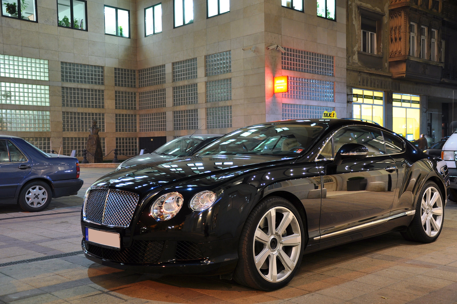 Bentley Continental GT 2012 010