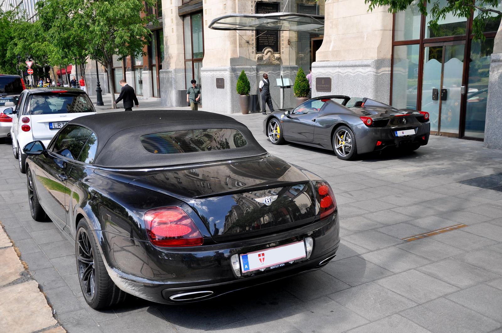 Dupla 233 Bentley Supersports Conv &amp; 458s