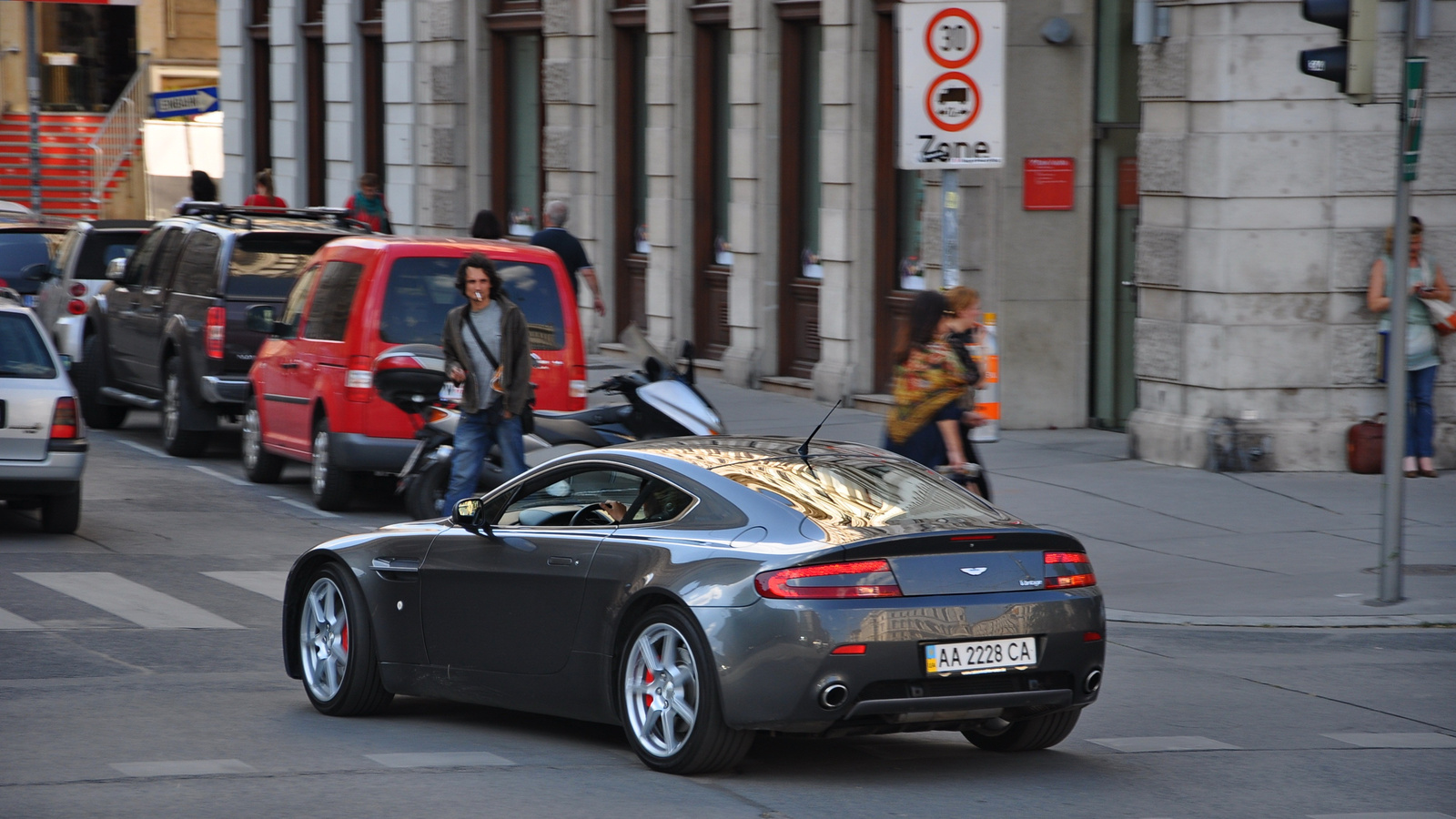 Aston Martin V8 Vantage