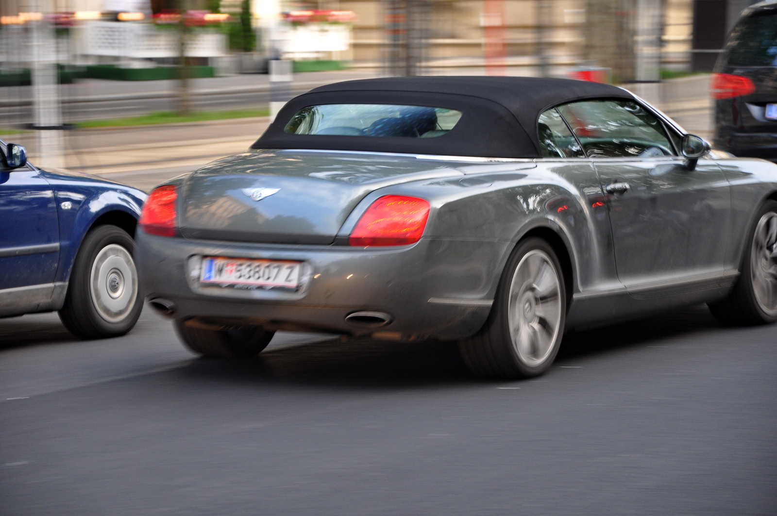 Bentley Continental GTC