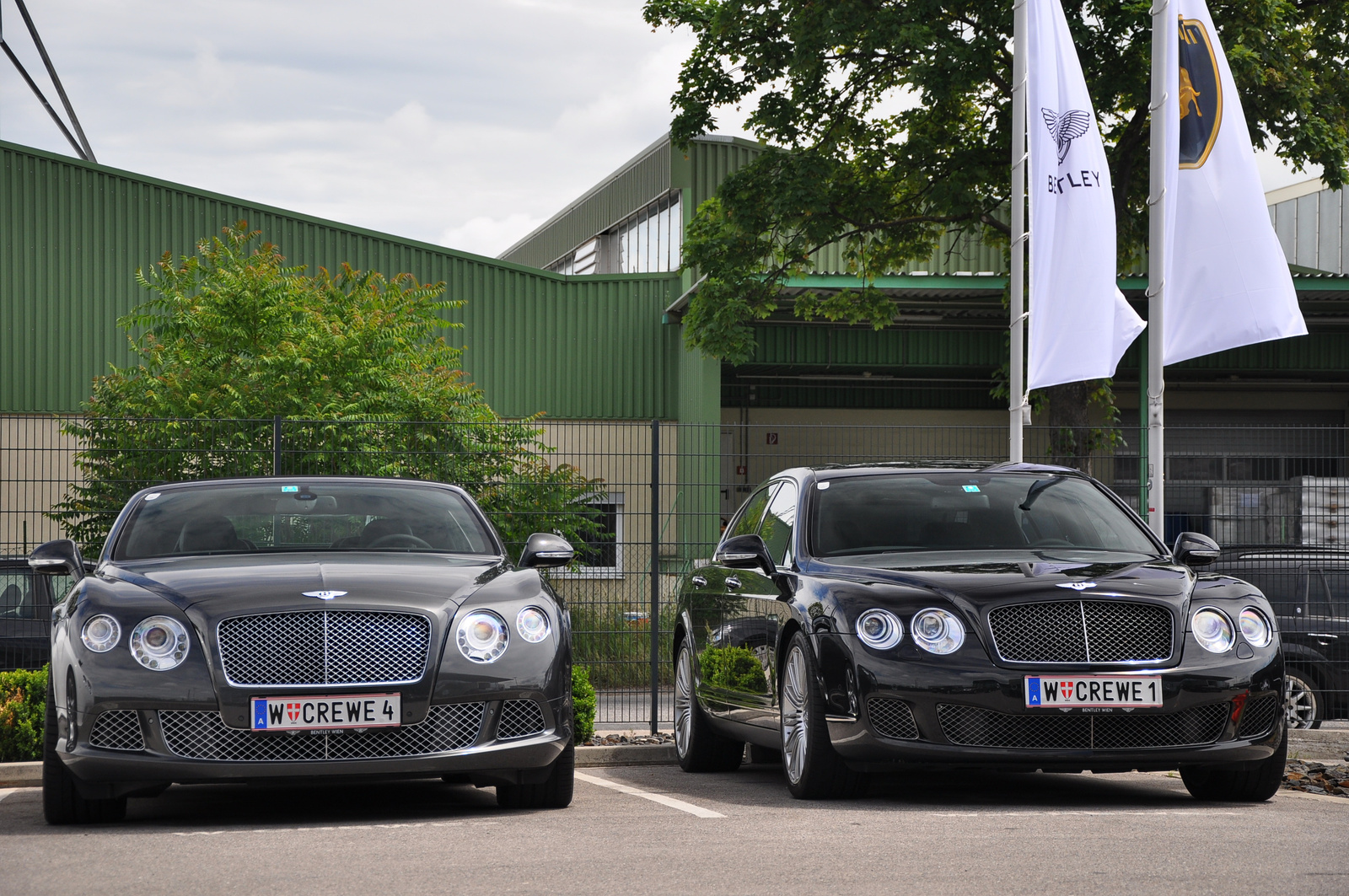 Bentley Continental GTC 2012 - Flying Spur Speed