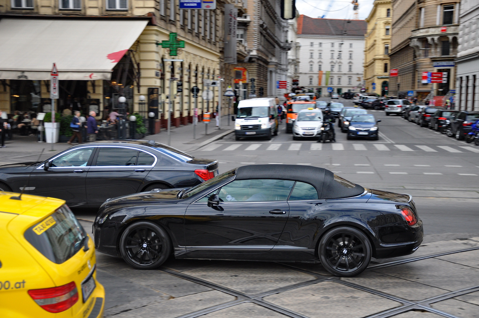 Bentley Continental Supersports Convertible