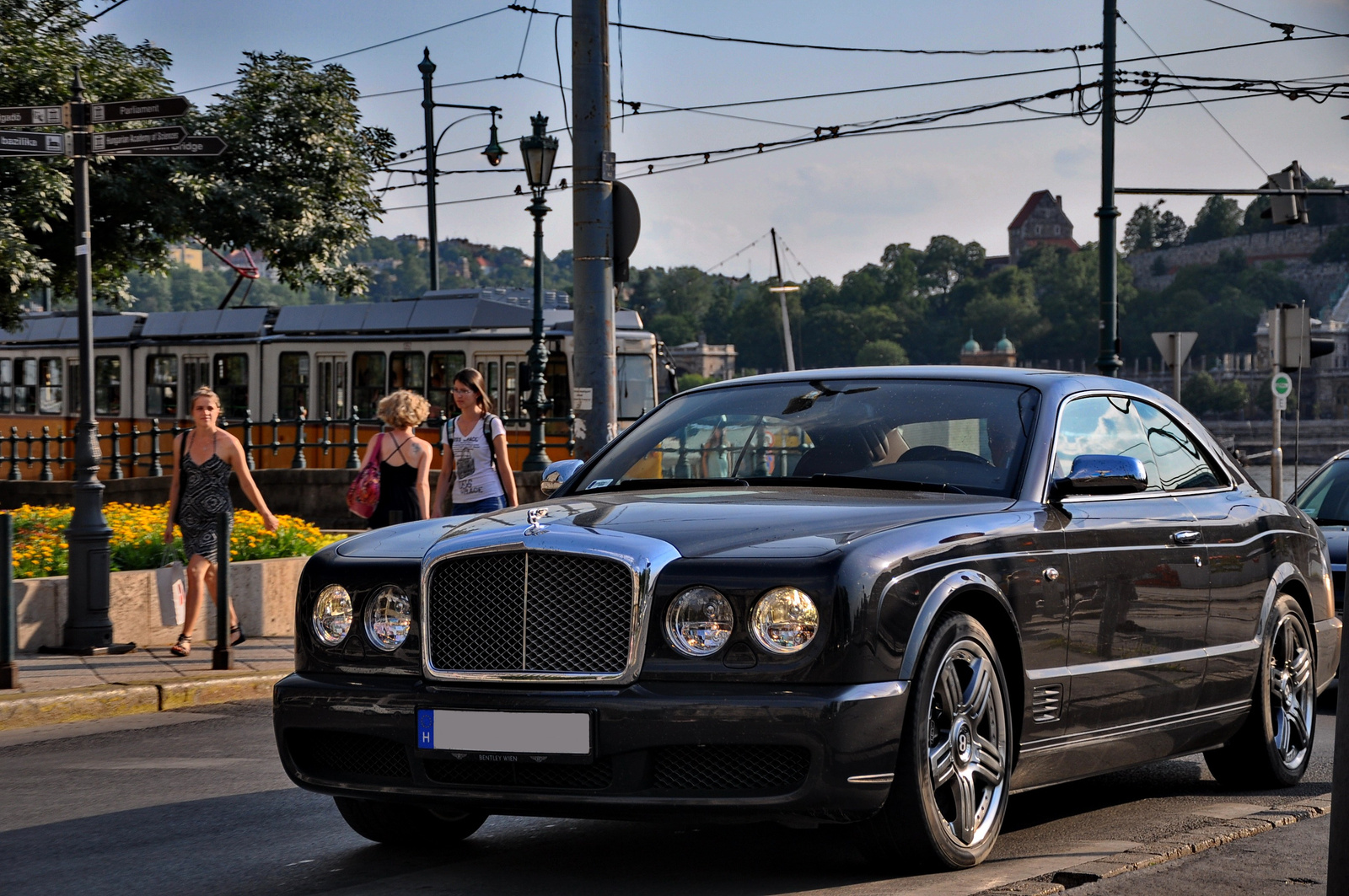 Bentley Brooklands 004